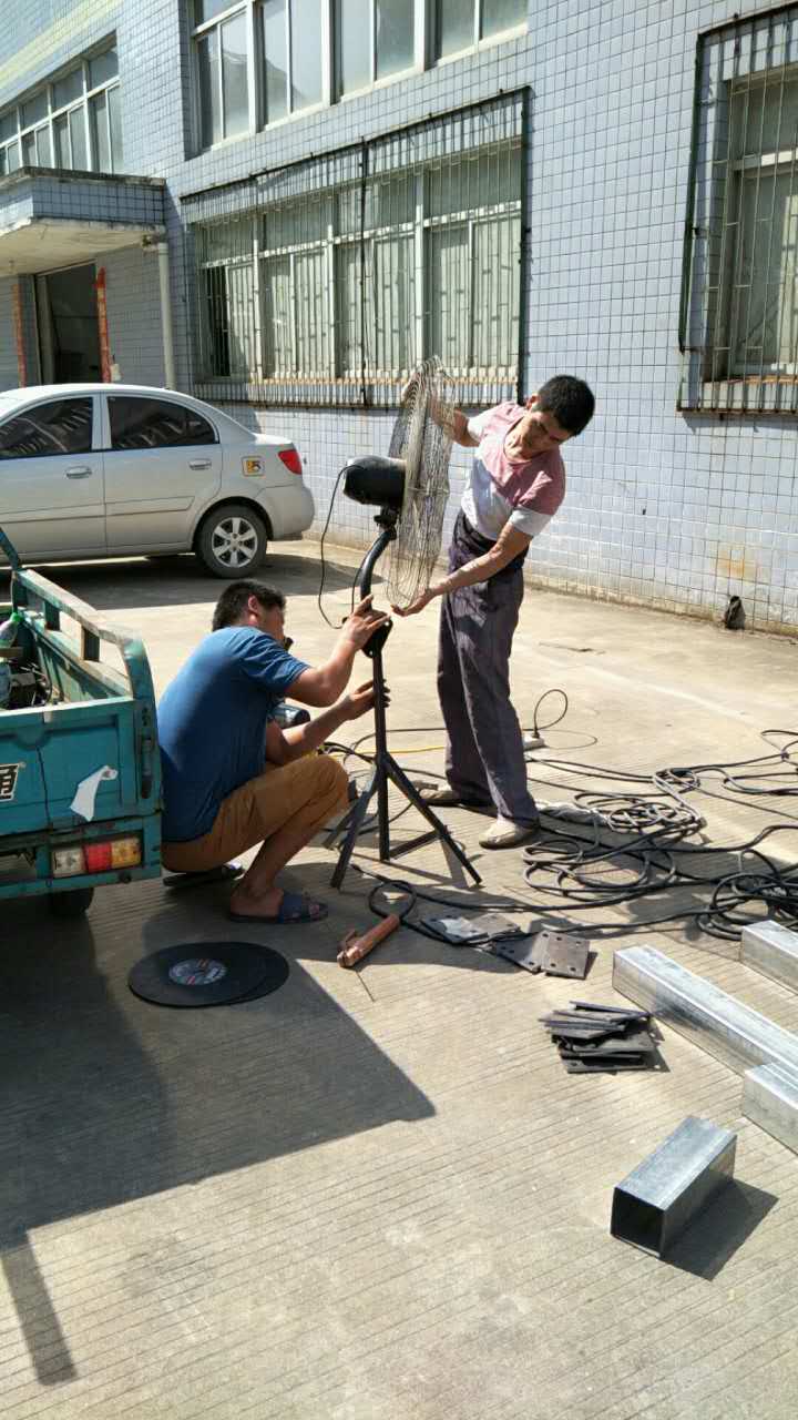 連美工業園施工中.jpg